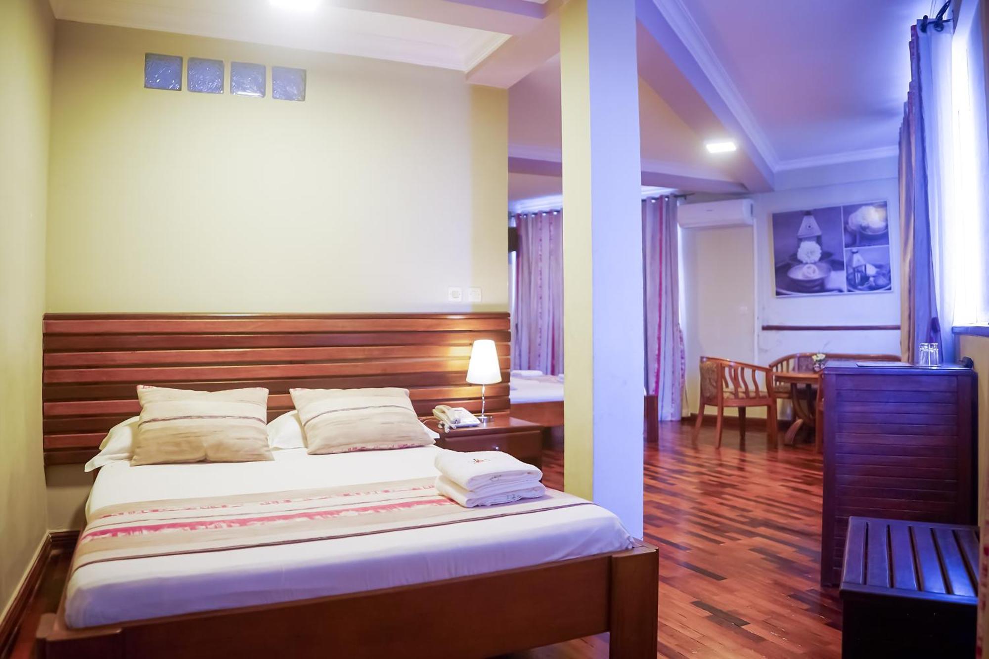 Anjary Hotel Antananarivo Exterior foto