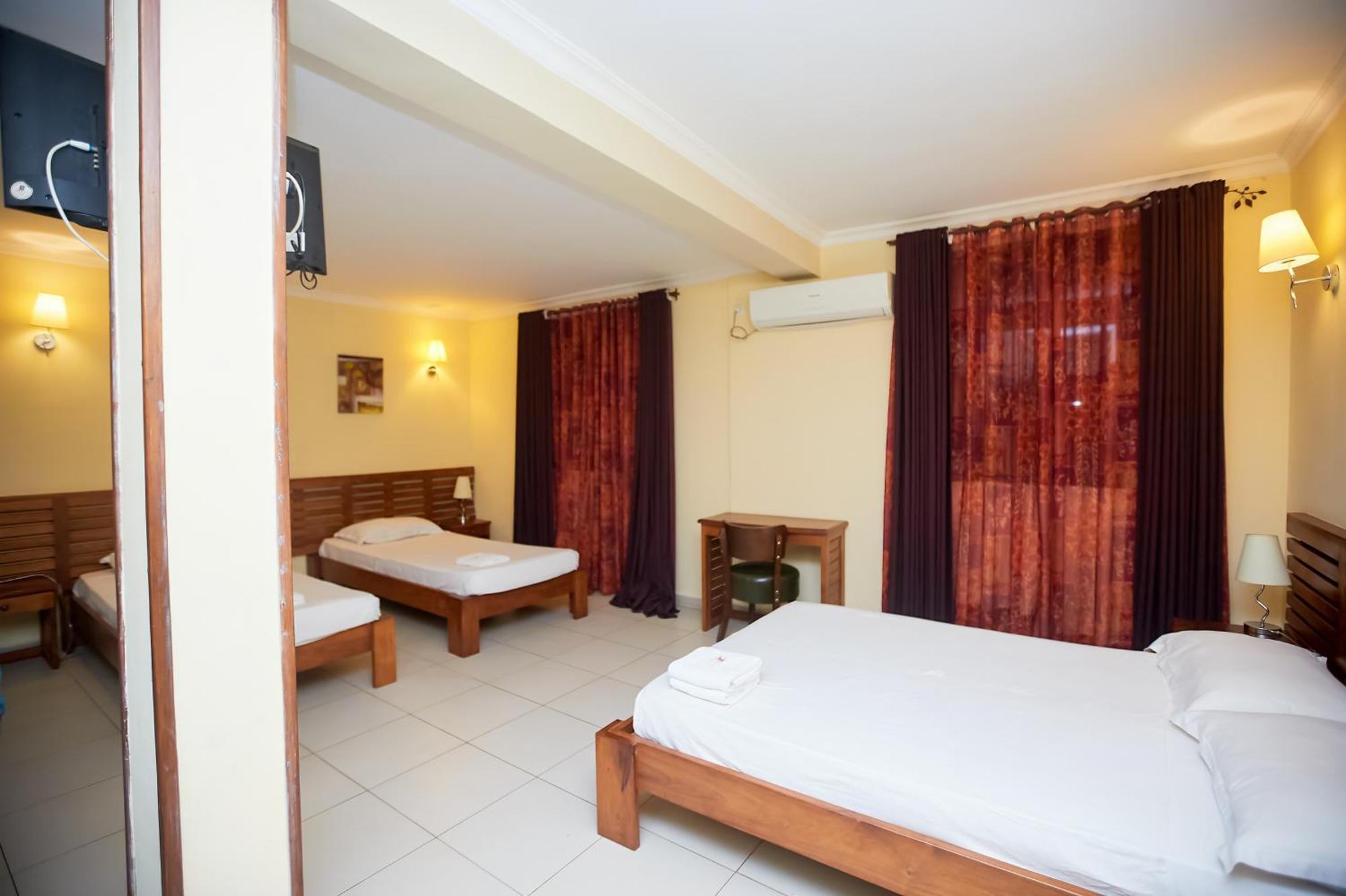 Anjary Hotel Antananarivo Exterior foto