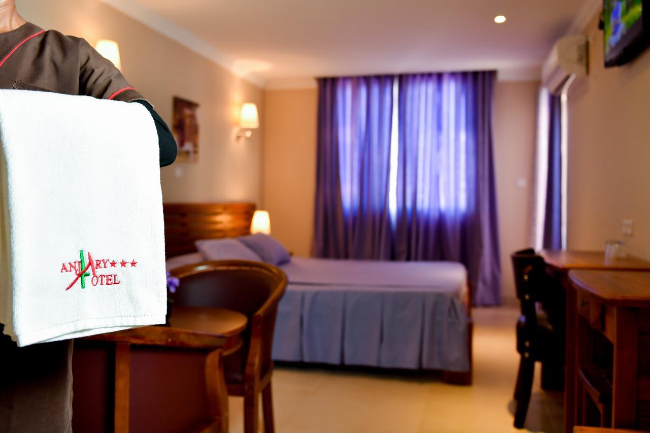 Anjary Hotel Antananarivo Exterior foto
